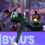 চোটের শঙ্কা নিয়েও বার্মিংহাম ফিনিক্সে যোগ দিচ্ছেন মোস্তাফিজুর রহমান