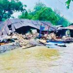 বাঁশখালীতে বন্যার ধ্বংসলীলা বিপর্যস্ত জনপদ ও কৃষিতে শতকোটি টাকার ক্ষতি