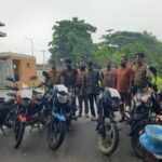 মুন্সিগঞ্জে আন্তঃজেলা মোটরসাইকেল চোর চক্রের তিন সদস্য আটক, পাঁচটি মোটরসাইকেল ও মাদক উদ্ধার