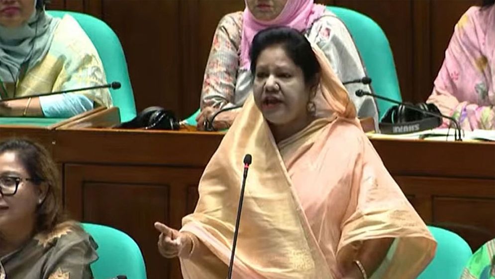ব্যাংক লুটেরাদের সম্পত্তি বাজেয়াপ্ত করে গ্রাহকদের অর্থ ফেরানোর দাবি সংসদে