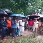 বাঁশখালীতে পাহাড়ধসের ঝুঁকিতে ৪০ হাজার পরিবার নিরাপদ আশ্রয়ে সরার নির্দেশ