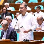 নাগরিক সেবায় আসছে ইউনিভার্সাল কার্ড, ২০৩৪ সালের মধ্যে ট্রিলিয়ন ডলার অর্থনীতির লক্ষ্য প্রধানমন্ত্রীর