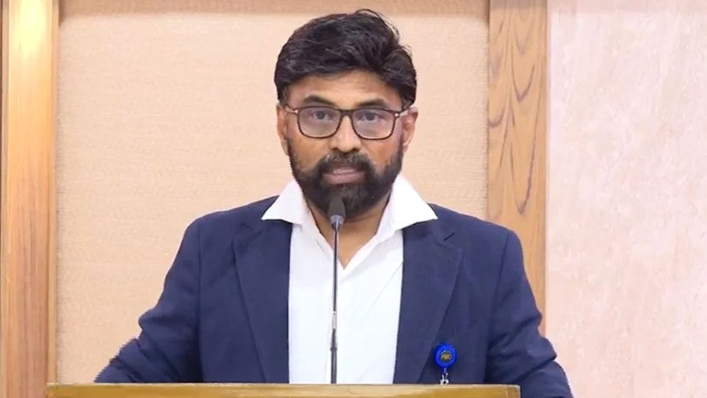 নির্বাচনী ইশতেহার ও জুলাই সনদ বাস্তবায়নে গুরুত্ব দিচ্ছে সরকার