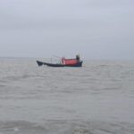 বরগুনার তালতলীতে বঙ্গোপসাগরে ট্রলারডুবি, নিখোঁজ দুই জেলে