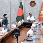 পোশাক খাতের সংকট নিরসনে দ্রুত পদক্ষেপ নেওয়ার নির্দেশ প্রধানমন্ত্রীর