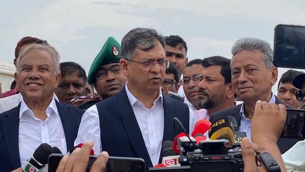 আইনশৃঙ্খলা পরিস্থিতির উন্নতি ছাড়া নতুন বিনিয়োগ আকর্ষণ অসম্ভব: স্বরাষ্ট্রমন্ত্রী