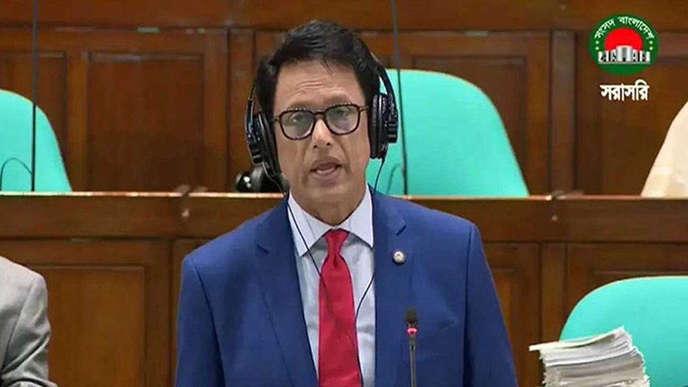 চট্টগ্রাম শিক্ষা বোর্ডে তিন বিষয়ের পরীক্ষা পুনরায় নেওয়ার ঘোষণা শিক্ষামন্ত্রীর