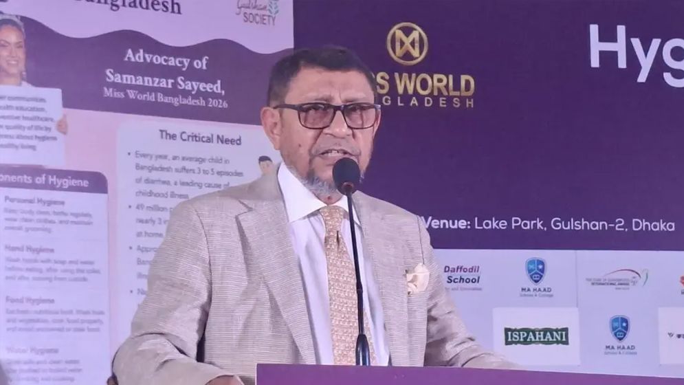 ঘরে ঘরে স্বাস্থ্যসেবা পৌঁছে দিতে এক লাখ কর্মী নিয়োগের ঘোষণা স্বাস্থ্যমন্ত্রীর