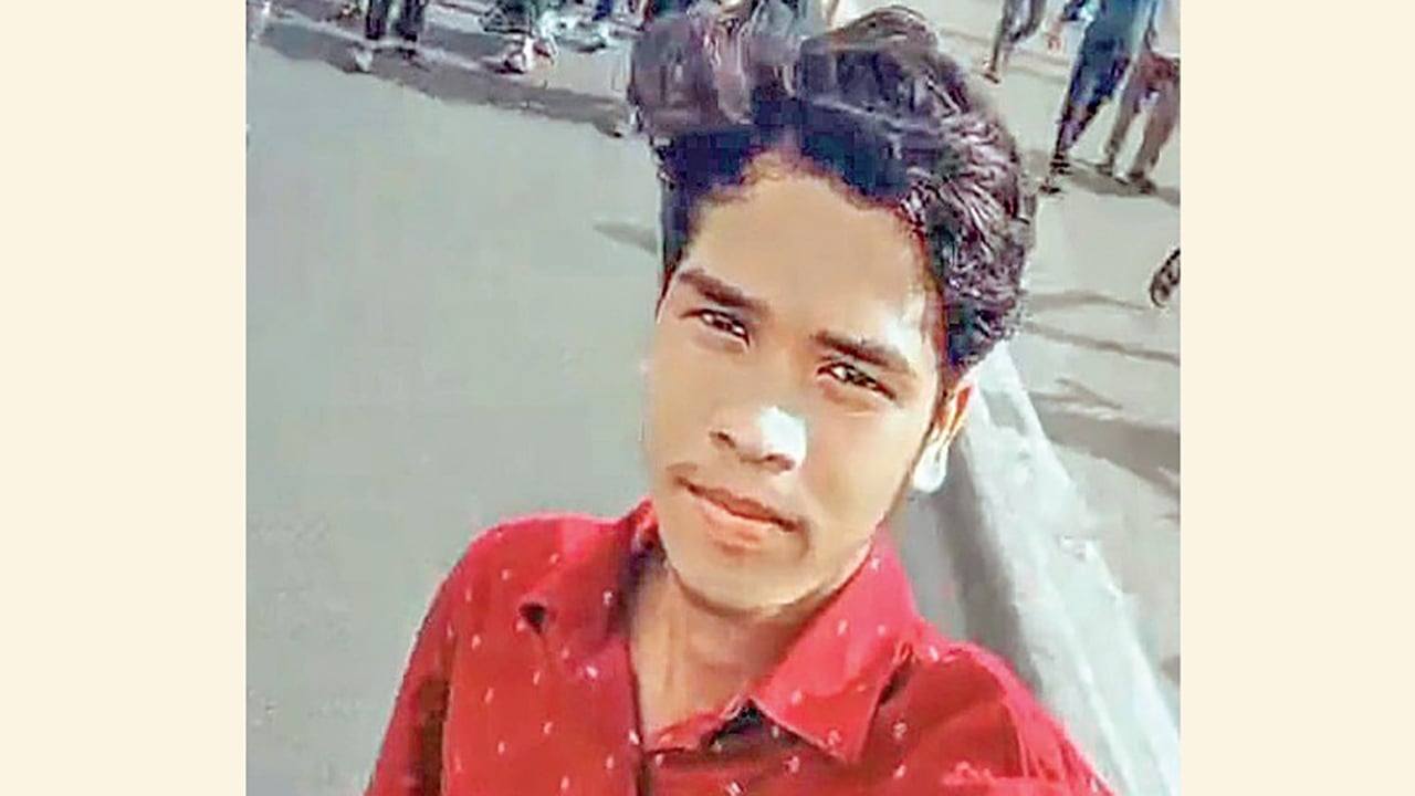 জুলাই আন্দোলনে শহীদ বারহাট্টার নাজিম, একমাত্র সন্তান হারিয়ে শোকে স্তব্ধ পরিবার