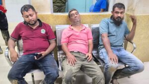 কক্সবাজারে বন কর্মকর্তাদের ওপর হামলা: ১৭ জনের নামসহ অজ্ঞাত আরও ৯০ জনের বিরুদ্ধে মামলা