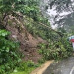 কাপ্তাইয়ে পাহাড় ধসে যান চলাচল বন্ধ, ১৮ আশ্রয়কেন্দ্র খোলা হয়েছে