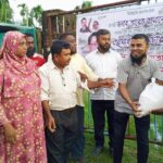 লামায় পাহাড়ধসে ক্ষতিগ্রস্ত ২০০ পরিবারের পাশে থোয়াইনু অং চৌধুরী