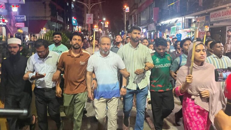 হবিগঞ্জে কেন্দ্রীয় নেতাদের ওপর হামলার প্রতিবাদে সিলেটে মশাল মিছিল ও বিক্ষোভ