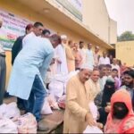 সীতাকুণ্ডে বন্যাকবলিত মানুষের পাশে বিএনপি ত্রাণ কার্যক্রম শুরু