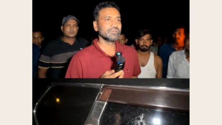 হাটহাজারীতে চলন্ত গাড়িতে গুলিবর্ষণ, অল্পের জন্য রক্ষা পেলেন ব্যবসায়ী