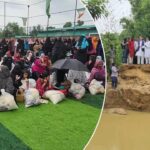 চকরিয়ায় বন্যাদুর্গত এলাকা পরিদর্শন ও ত্রাণ বিতরণ করলেন স্বরাষ্ট্রমন্ত্রী