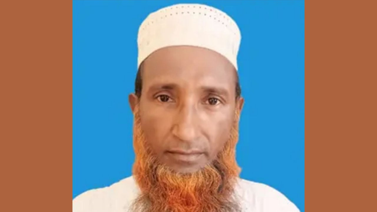 ছাত্রীর সঙ্গে আপত্তিকর ভিডিও ছড়ানোর অভিযোগে কুয়াকাটায় স্কুল কর্মচারী বরখাস্ত