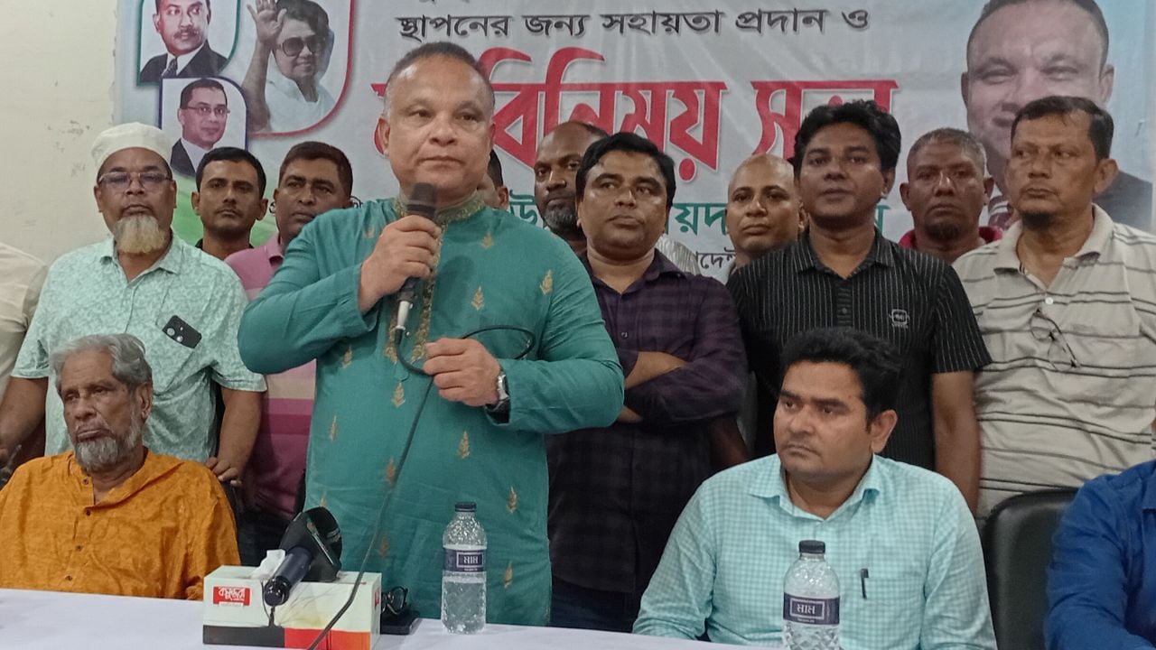 ঝালকাঠির উন্নয়নে ৮০০ কোটি টাকার প্রকল্প বাস্তবায়নের আশ্বাস ড. জিয়াউদ্দিন হায়দারের