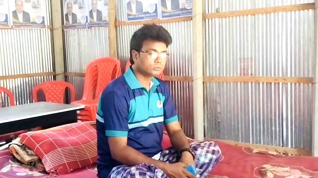 Homeless after years of political activism, Natore party worker moves into BNP office