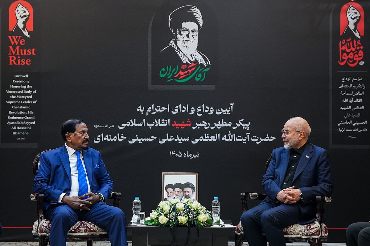 Bangladesh Speaker meets Iranian counterpart in Tehran to offer condolences and support regional peace efforts