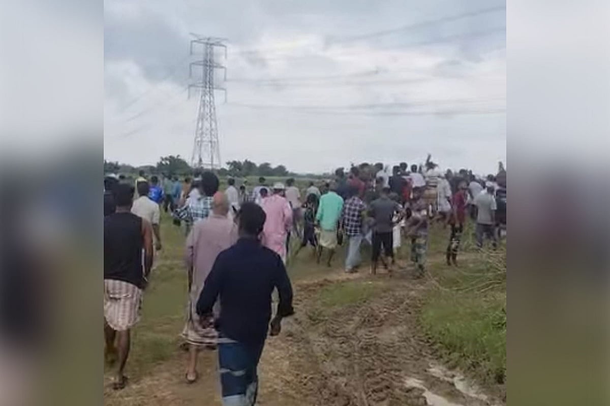 Two farmers killed by downed power line in Chittagong paddy field