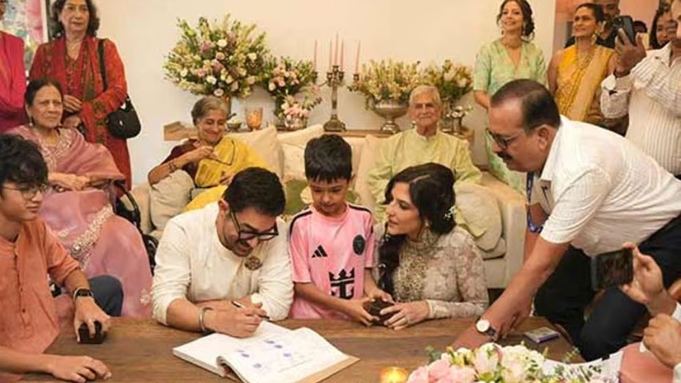Aamir Khan Marries Gauri Spratt in Private Mumbai Ceremony