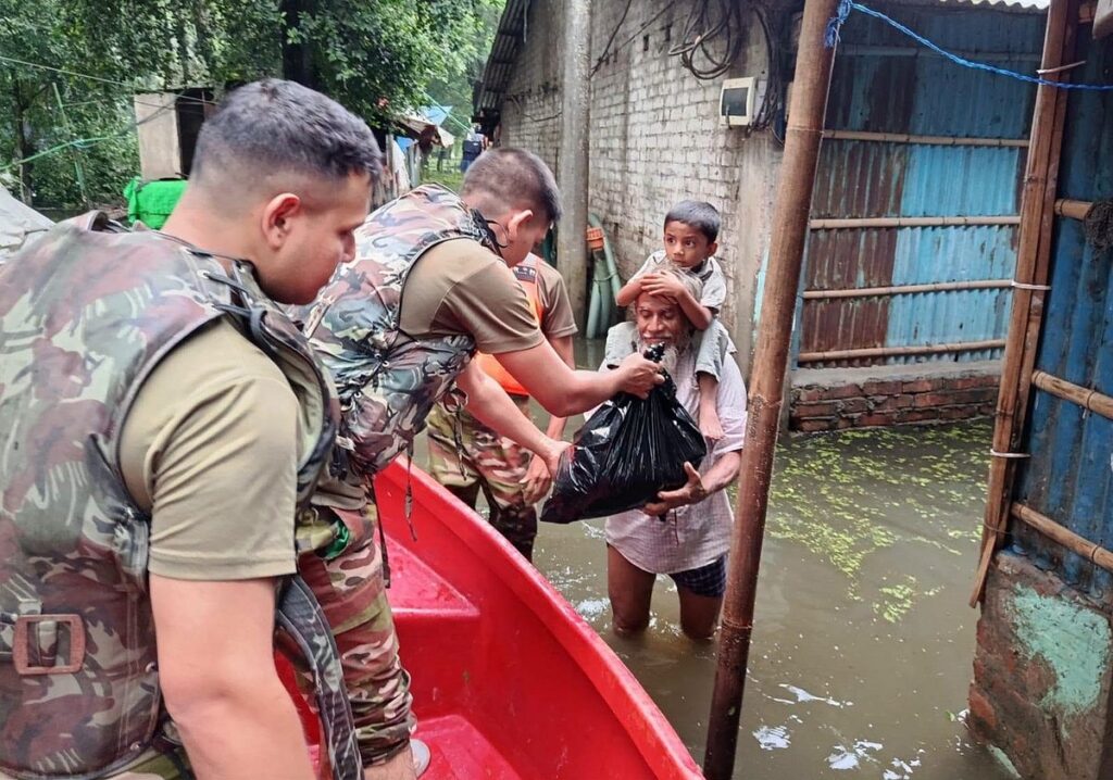 Bangladesh Army expands flood relief and medical operations across Chittagong districts