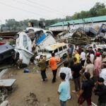 ভারতে বর্ষণ ও ভূমিধসে নিহত ২৫, দুর্যোগপূর্ণ আবহাওয়ায় তীর্থযাত্রা স্থগিত
