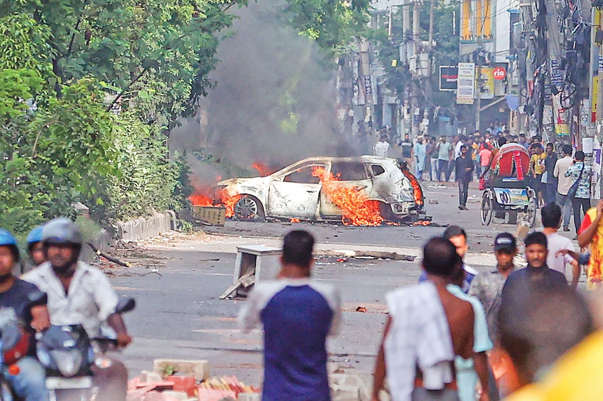 Quota Reform Protests Shift to Mass Uprising Following Fatal Crackdown