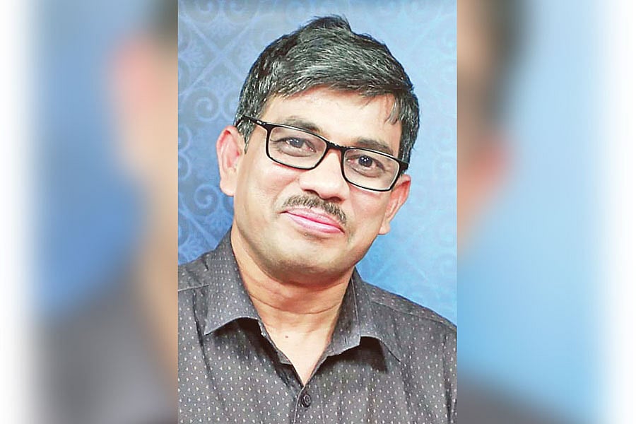 Management failures, not funding gaps, cripple Bangladesh public health sector