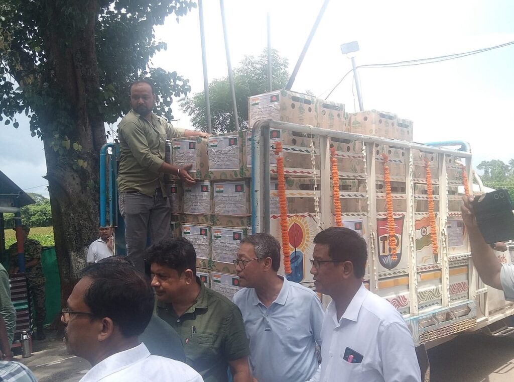 Tripura Chief Minister sends pineapple consignment to Bangladesh Prime Minister as diplomatic gesture
