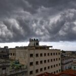 যুক্তরাষ্ট্রের জ্বালানি অবরোধে অচল কিউবার বিদ্যুৎ ব্যবস্থা, দেশজুড়ে অন্ধকারে জনজীবন