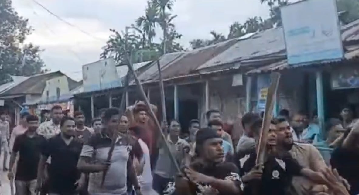 Clashes in Kurigram Leave Twenty Injured Following Political Protest