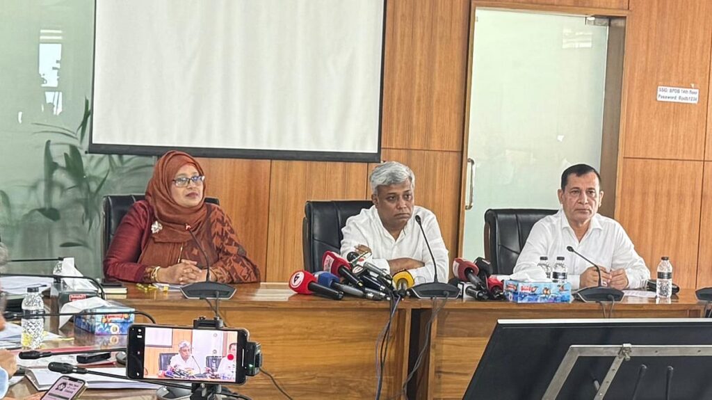 Bangladesh Power Ministry Attributes Billing Spikes to Consumption Surge and Clerical Errors