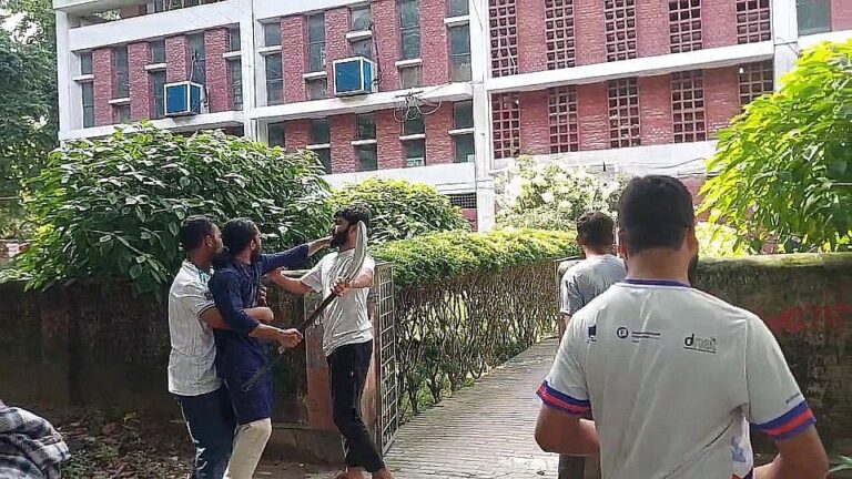 Rajshahi University teacher group denounces rising mob violence and vigilante actions by student leaders