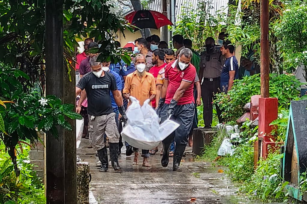 Authorities exhumed the remains of a former Khulna BNP official five months after his death during the national election to conduct a fresh autopsy as part of an ongoing murder investigation.