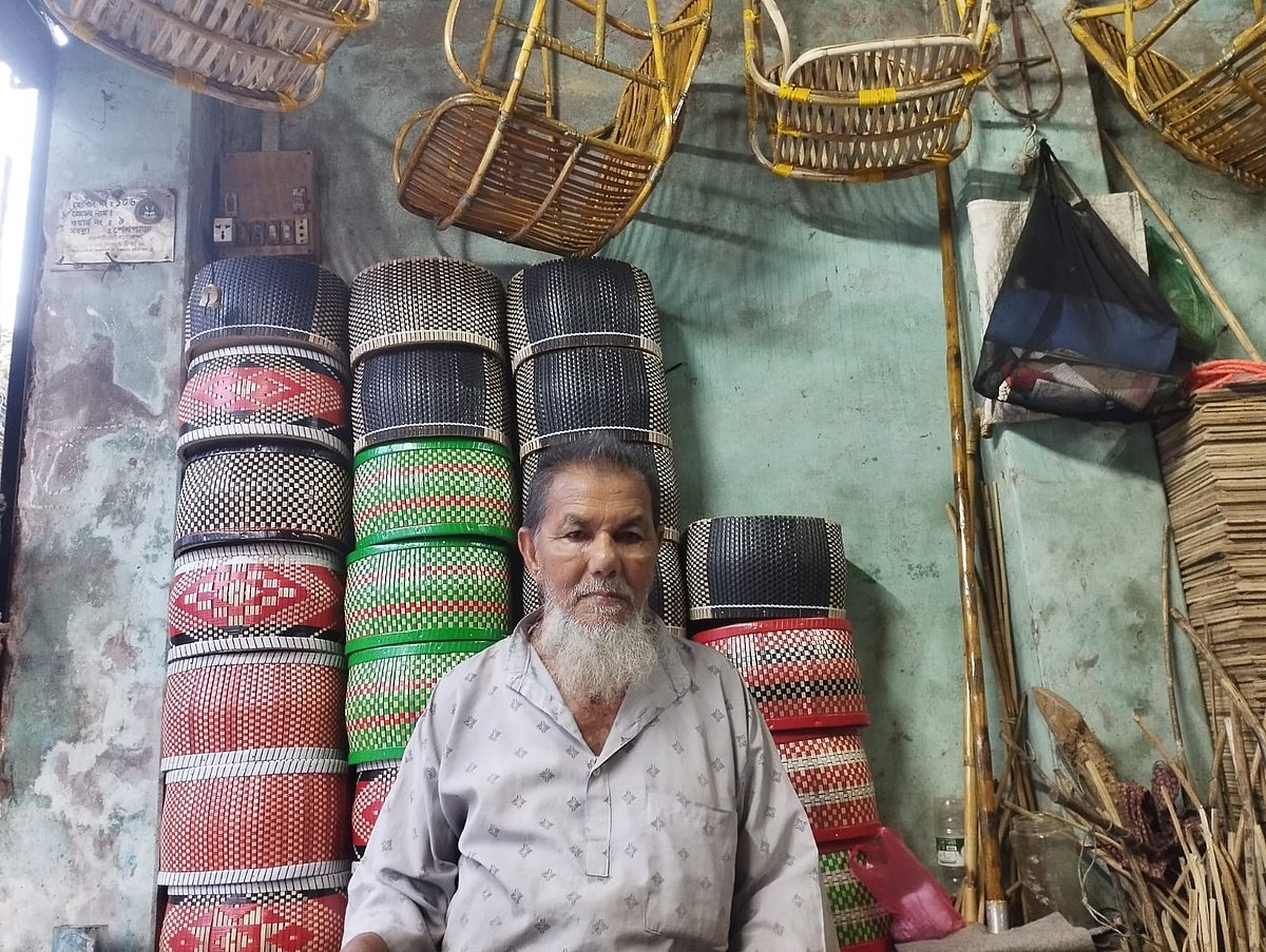Last artisan of Rajshahi cane district holds onto fading legacy as craft declines