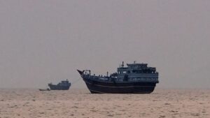 হরমুজ প্রণালীর নৌ-চলাচল নিয়ে তেহরানে ওমানি প্রতিনিধিদলের আলোচনা