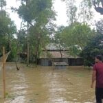 Floodwaters Linger as Thousands Remain Stranded Following Khowai River Embankment Collapse in Habiganj