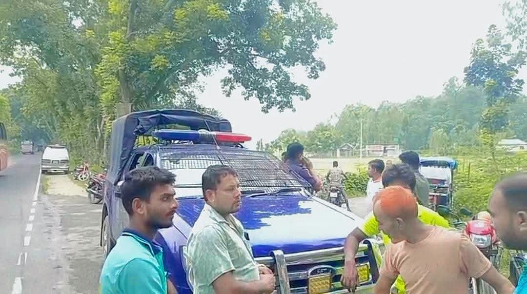 Mother and child killed in Dinajpur road accident