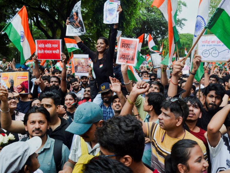 ভারতে প্রশ্নফাঁস রোধে কঠোর আইন পাস, কারাদণ্ড ও জরিমানার বিধান দ্বিগুণ