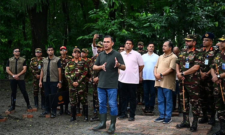 PM Tareque Rahman Commends Army Professionalism During Field Training Exercise in Barishal