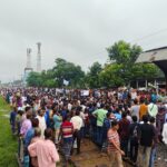 Residents Block Railway Line in Kushtia Demanding Benapole Express Stop Restoration