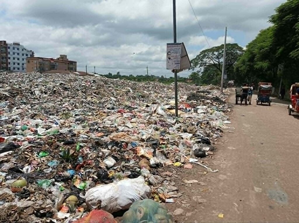 Lack of Dumping Site Forces Kishoreganj Municipality to Dump Waste on Open Streets