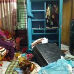 Armed gang raids Noakhali business home, loots cash and jewelry