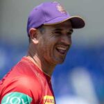 নাইট রাইডার্স পরিবারের ঘরে ফিরলেন রায়ান টেন ডাশকাট সামলাবেন বিশ্বজুড়ে ফ্র্যাঞ্চাইজির ক্রিকেট কৌশল