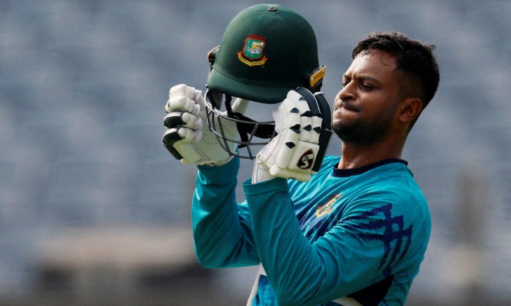 নিরাপত্তা পেলে দেশে ফিরে আইনি লড়াই ও বিদায়ী সিরিজ খেলতে প্রস্তুত সাকিব আল হাসান
