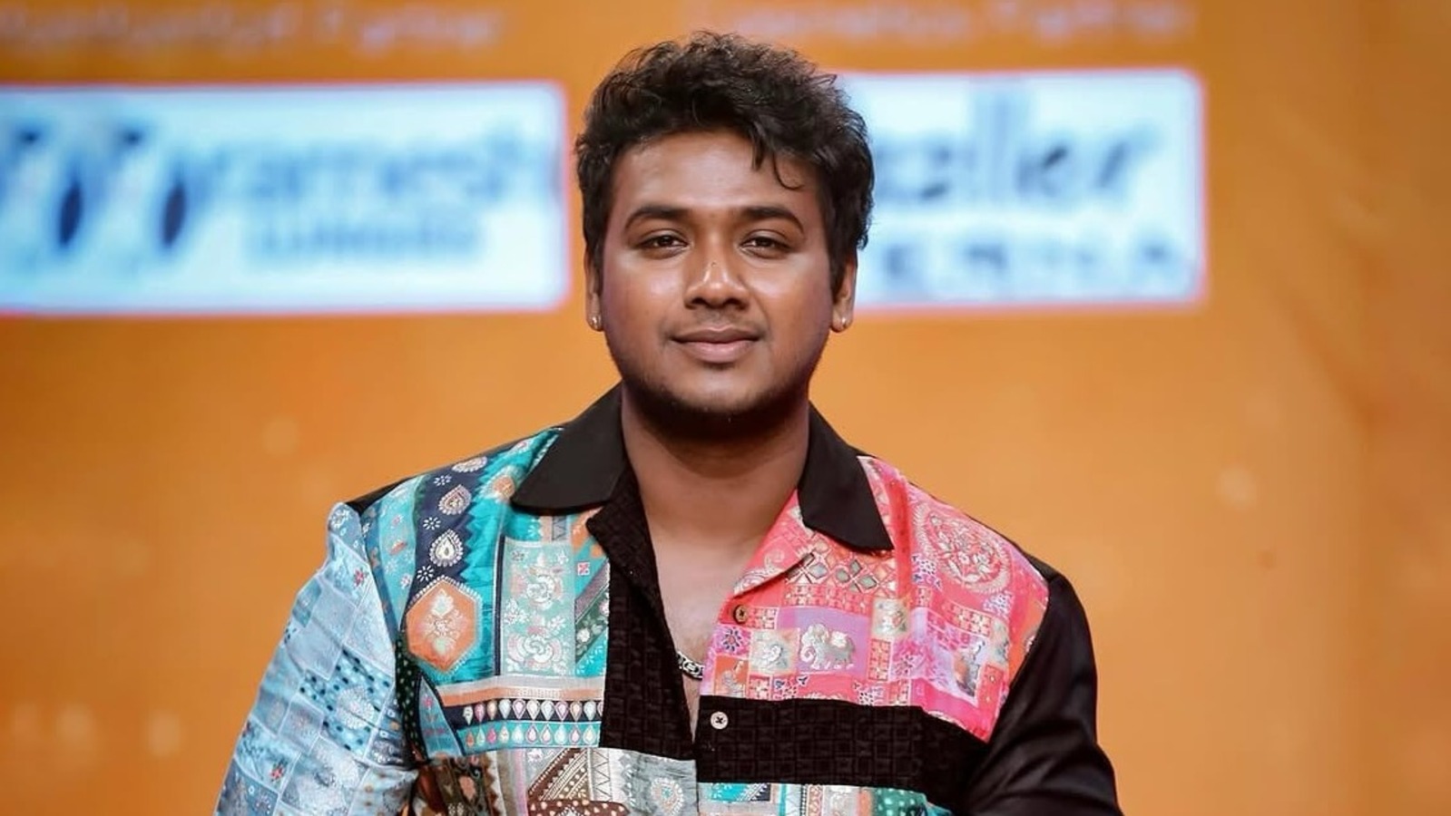 বিয়ের প্রতিশ্রুতি দিয়ে প্রতারণার মামলায় নাম জড়াল গায়ক রাহুল সিপলিগঞ্জের বিরুদ্ধে