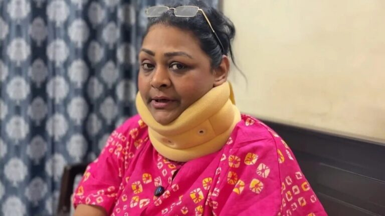 অতিরিক্ত মুঠোফোন আসক্তি ডেকে আনল বিপর্যয়, ঘাড়ে অস্ত্রোপচার দক্ষিণী অভিনেত্রী শাকিলার