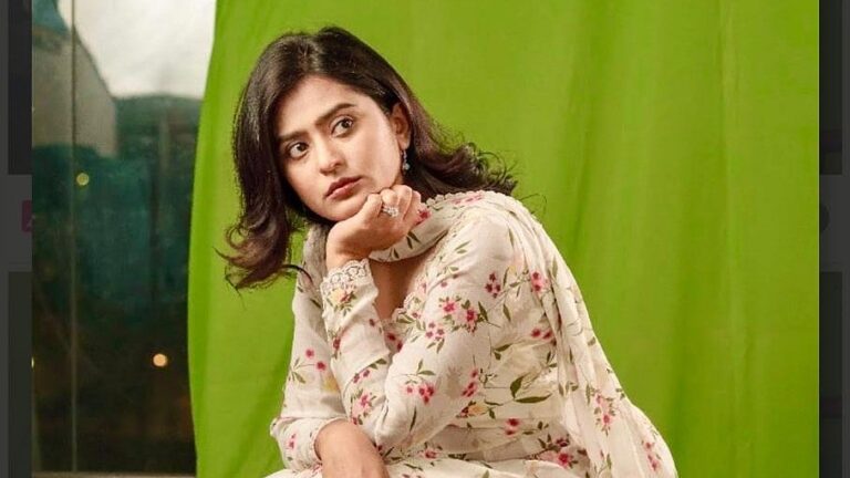 তুমি তো চলেই যাবে নাটকে নজর কাড়লেন অর্পিতা মিত্র